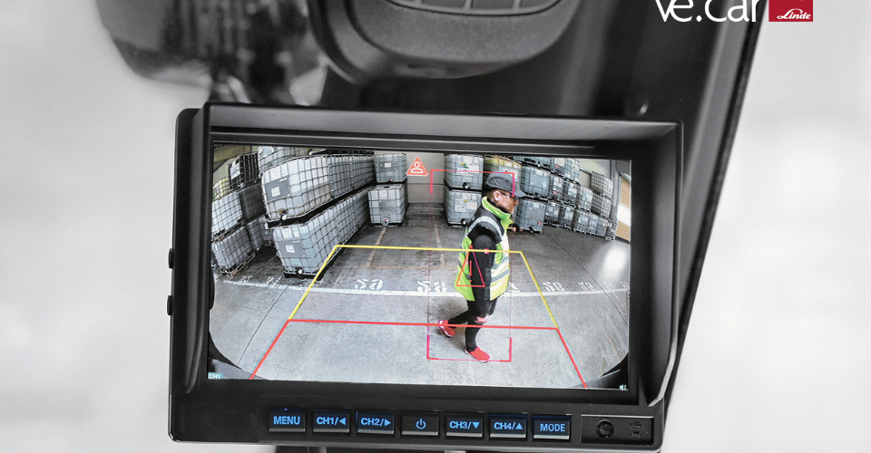reverse assist camera