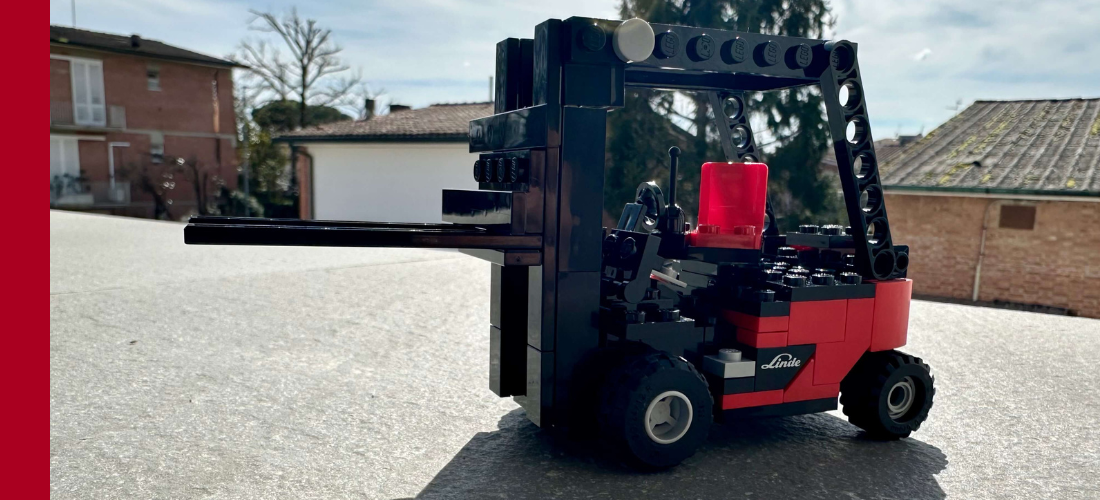 come scegliere il carrello elevatore giusto per la tua attività, dagli pneumatici al motore, ma anche forche, montante e cabina